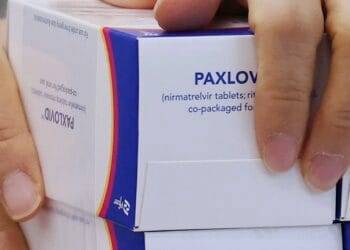 Salud administrará medicamentos contra COVID-19 al igual que vacunas