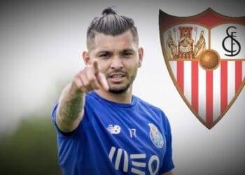 Tecatito Corona es nuevo jugador del Sevilla