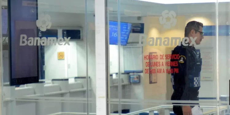 Venta de Banamex es estrategia de inversionistas: SEGOB