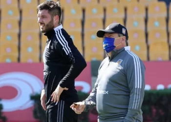 Debido a brotes por Covid, posponen primer juego de Clausura 2022