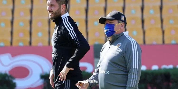 Debido a brotes por Covid, posponen primer juego de Clausura 2022