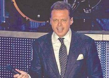 Luis Miguel reaparece más delgado