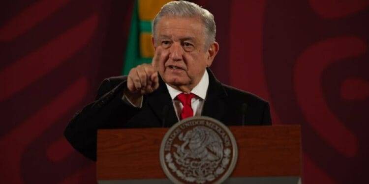 Toma de casetas en el país está a un nivel mínimo: AMLO