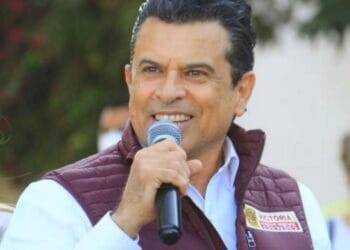 Destaca Lalo Gattás en los mejores niveles de aprobación