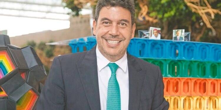 «Estoy fuera»: Arturo Elías Ayub anuncia su salida de Shark Tank México