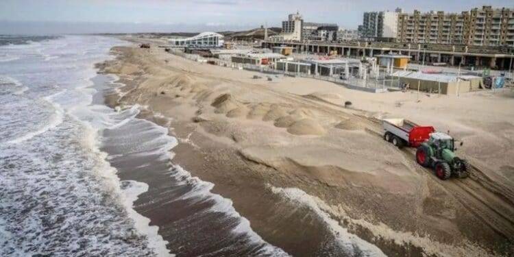«Eunice»: El Reino Unido emite una alerta roja por riesgo de un fuerte temporal