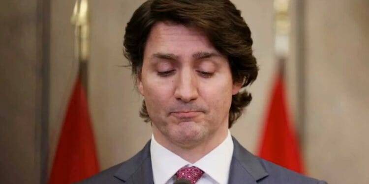 Justin Trudeau declara el estado de emergencia para enfrentar a los antivacunas