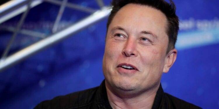 Tras comprar Twitter, Elon Musk busca comprar Coca Cola