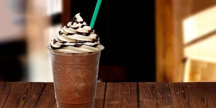 Starbucks pide a cafeterías retirar la palabra “frapuccino” de su menú