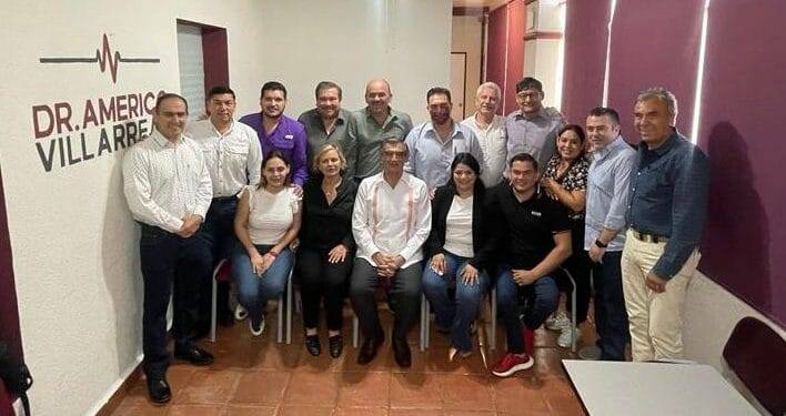 SE REÚNE GOBERNADOR ELECTO CON BANCADA DE MORENA