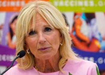 Jill Biden se disculpa tras decir que latinos son «singulares como los tacos»