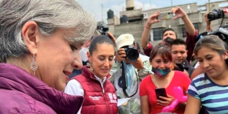 Esposa de Américo Villarreal asiste a evento en CDMX encabezado por Claudia Sheinbaum