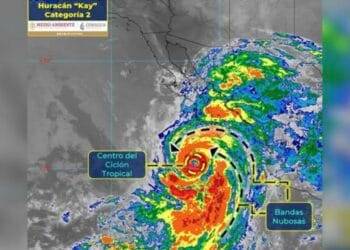 Huracán ‘Kay’ sube a categoría 2; causará lluvias torrenciales en Baja California Sur