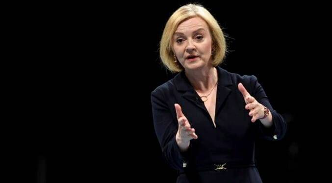 Liz Truss renuncia como primera ministra de Reino Unido