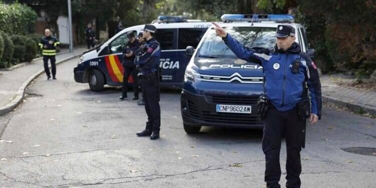 Reportan un herido por explosión de artefacto en Embajada de Ucrania en Madrid