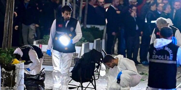 Una mujer kamikaze, detrás del atentado con explosivos en Estambul