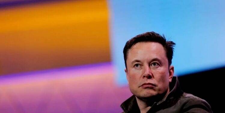 Elon Musk vende otros 3,600 millones de dólares en acciones de Tesla