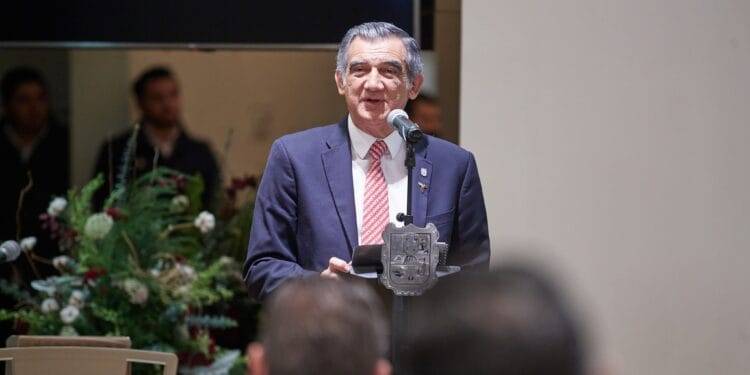 Llama el gobernador a Poderes Judicial y Legislativo a respetar y cumplir la ley