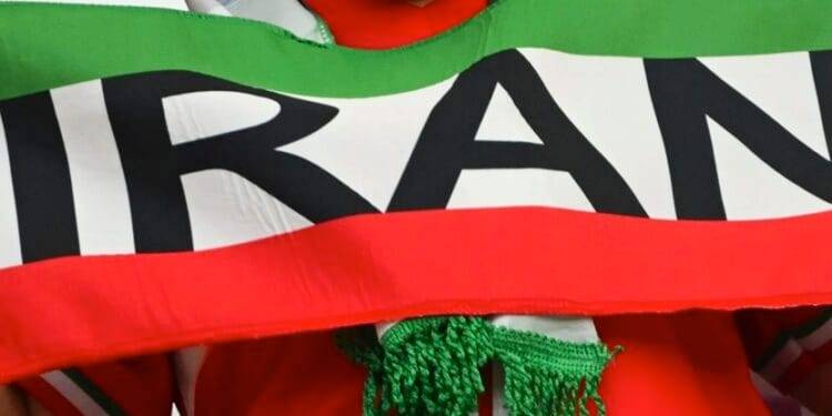 Irán investiga muerte de aficionado que supuestamente festejaba triunfo de Estados Unidos