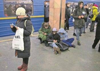 Lanza Rusia nueva ola de misiles contra Ucrania