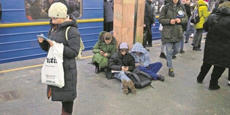 Lanza Rusia nueva ola de misiles contra Ucrania