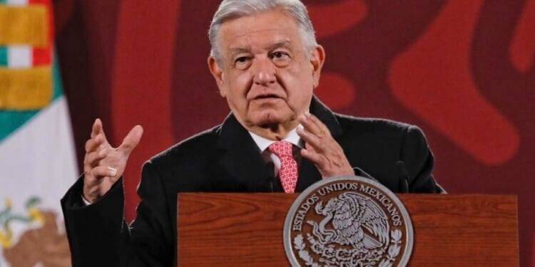 AMLO asegura que plan B en materia electoral logrará ahorros por 3 mil 500 mdp