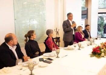 Se reúne Américo Villareal con alcaldes y Alcaldesas de todo el Estado.