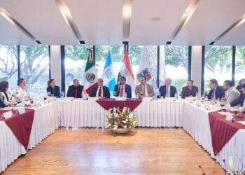 El Gobernador de Tamaulipas Américo Villarreal Anaya se reúne con embajador de Egipto y Guatemala