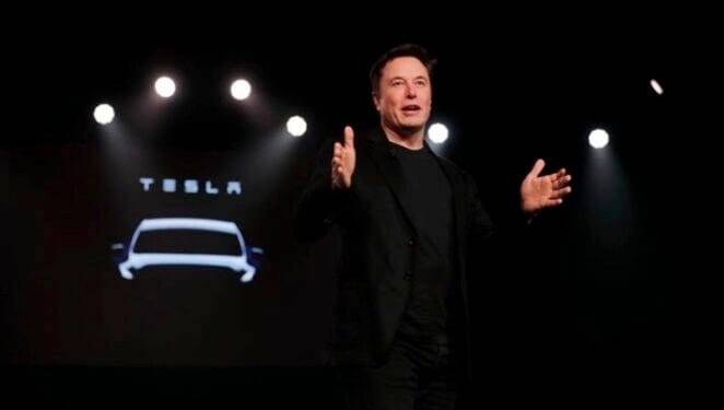 Las acciones de Tesla bajan más del 13 % tras cifras flojas de entregas