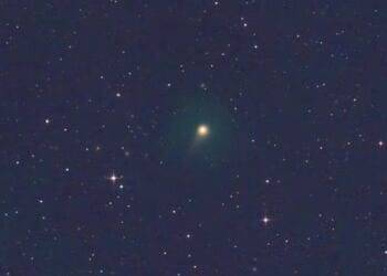 Este cometa pasará cerca de la Tierra por primera vez en 50 mil años: así puedes verlo desde tu hogar
