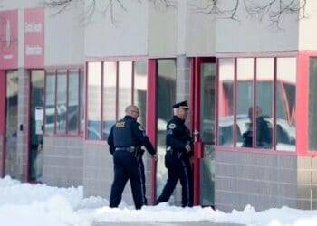 Policía: Tiroteo en Iowa que dejó 2 muertos fue selectivo