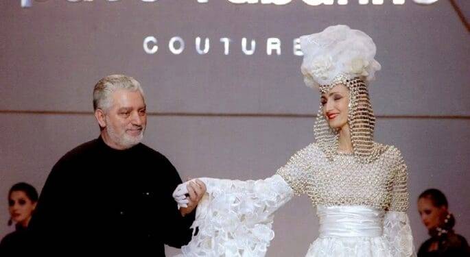 Murió Paco Rabanne a los 88 años, uno de los diseñadores de moda más influyentes
