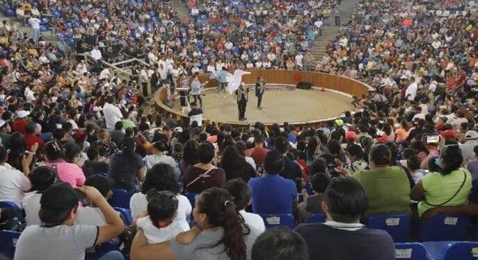 DIF Tamaulipas apapacha a miles de victorenses