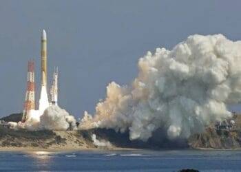 Fracasa lanzamiento de cohete japonés; la agencia JAXA ordena destruirlo