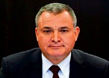 Desde el «búnker», UIF revela a detalle “Los 30 contratos del trama de García Luna”