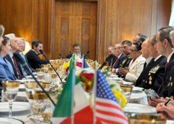 México y EU acuerdan reforzar cruces para evitar tráfico de armas y fentanilo