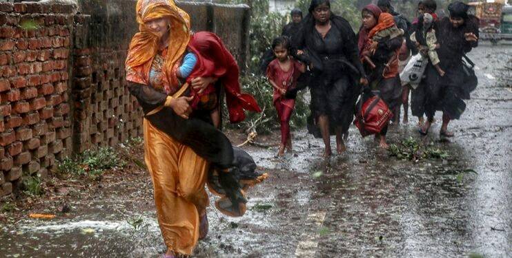Al menos 6 muertos y 700 heridos por el paso del ciclón Mocha en Bangladés