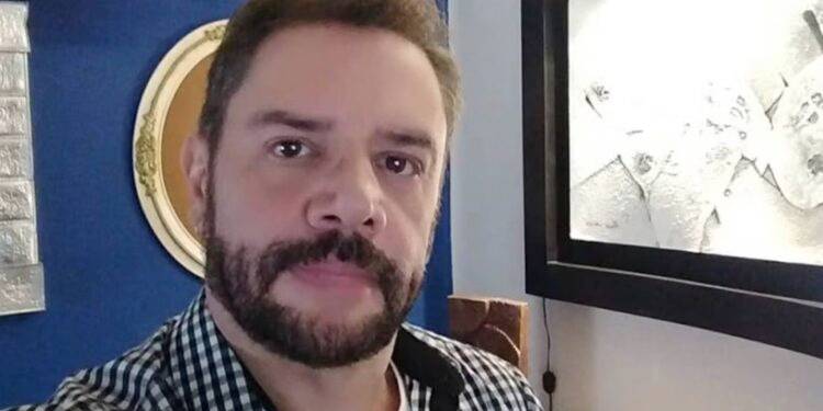 Héctor Parra es absuelto del delito de abuso sexual en contra de su hija Alexa Hoffman