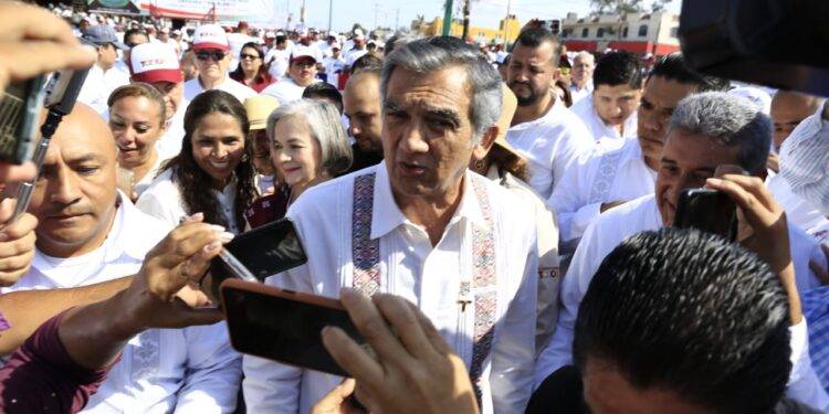 Federación y Estado refuerzan la seguridad; la población está bien y en calma: El Gobernador