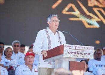 En la transformación del sector salud, las y los trabajadores tendrán seguridad laboral