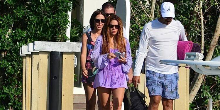 Lewis Hamilton y Shakira por Miami: un paseo en yate