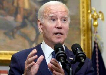 Biden y McCarthy llegan a acuerdo definitivo sobre techo de deuda; piden al Congreso aprobarlo