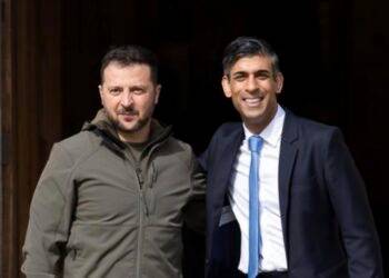 Zelenski propone en Londres “alianza de aviones de combate” para sacar a Rusia de Ucrania