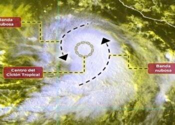 Adrian se convierte en huracán, estos son los estados afectados