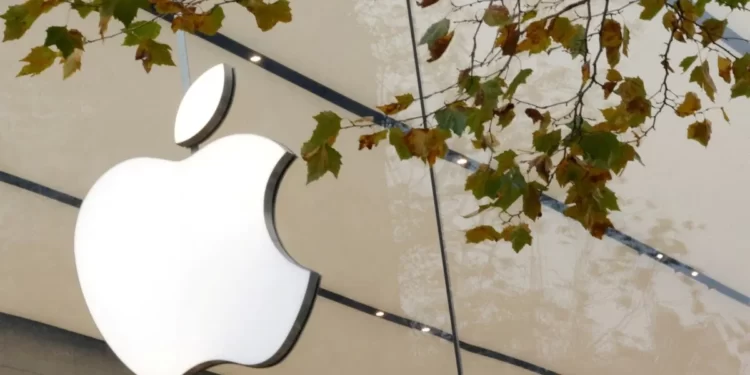 Acciones de Apple alcanzan máximo histórico antes de su conferencia de desarrolladores