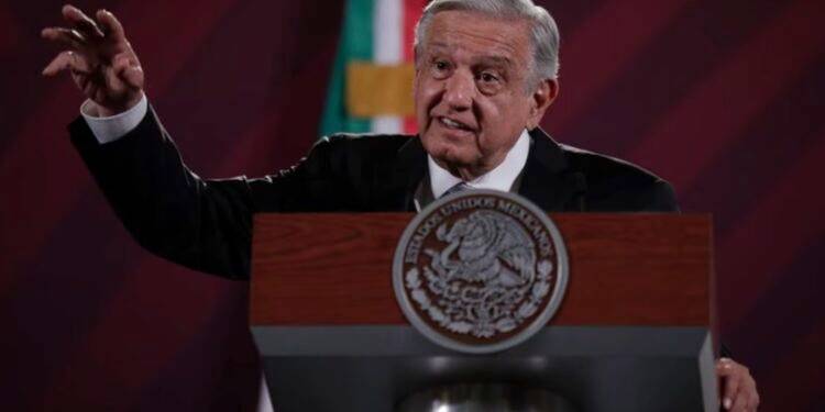 “De malas entrañas”: AMLO acusa campaña sucia en la que si se atenta contra aspirantes presidenciales lo culparán