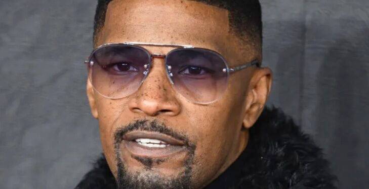 Jamie Foxx fue visto por primera vez después de haber sido hospitalizado de emergencia