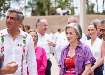 El Gobernador y la Presidenta del DIF Tamaulipas visitan al albergue Nuestra Casita en Altamira