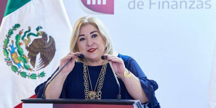 Tamaulipas, primer lugar nacional en regularización de vehículos: Adriana Lozano