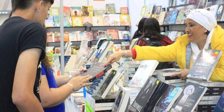 UAT prepara la Feria Universitaria del Libro 2023 en Nuevo Laredo y Tampico